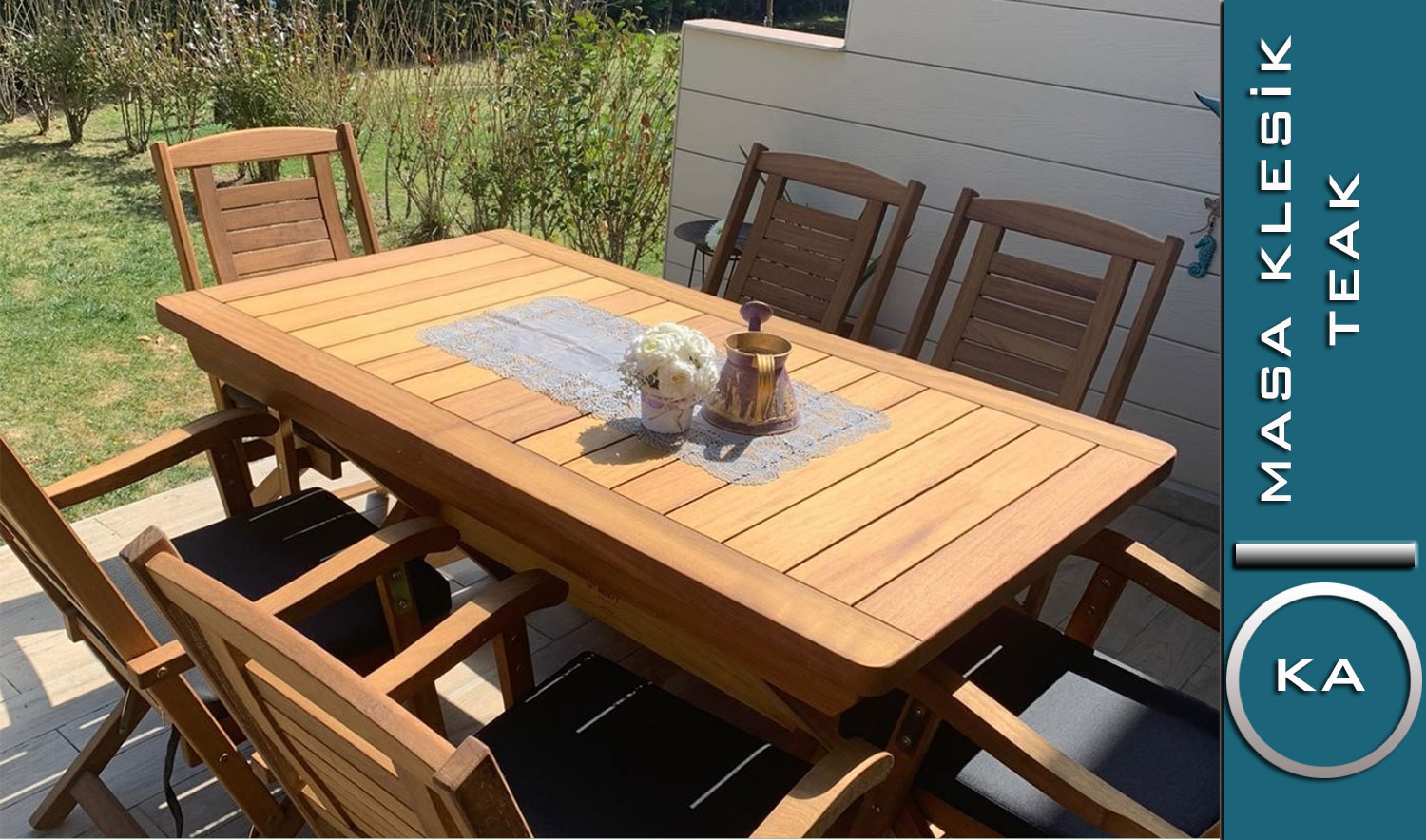 Klasik Iroko Ahşap Bahçe Yemek Takımı (Zamansız Zarafet)